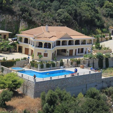 Villa Akros And Suites Keri Luaran gambar