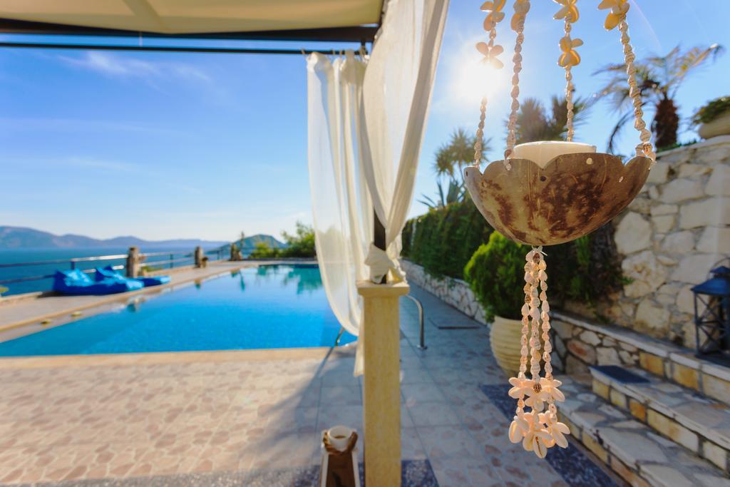 Villa Akros And Suites Keri Luaran gambar
