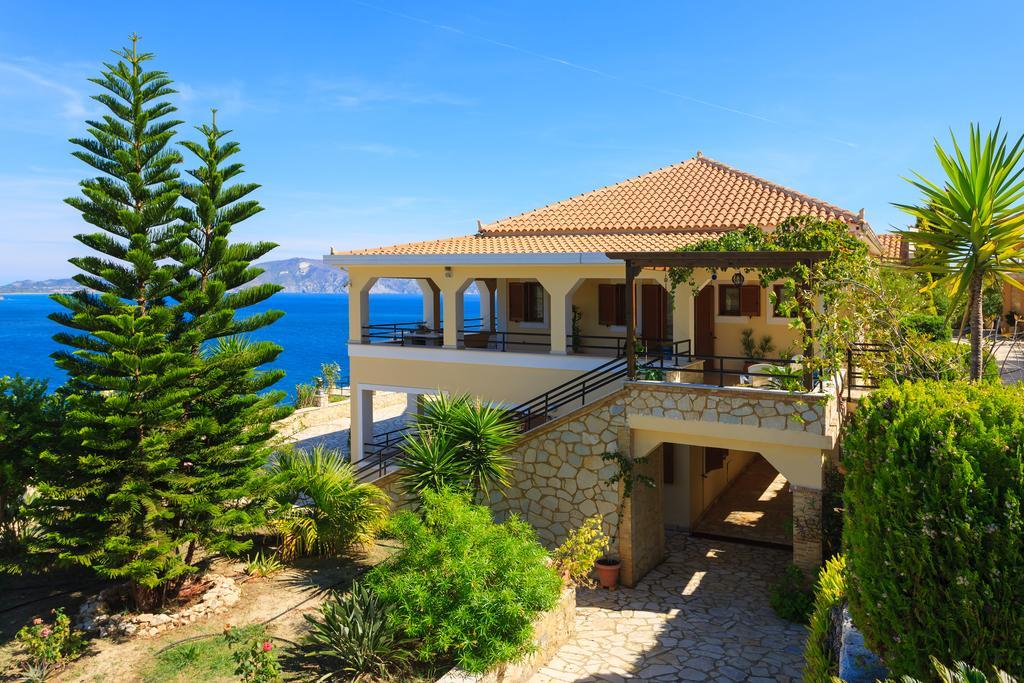 Villa Akros And Suites Keri Luaran gambar