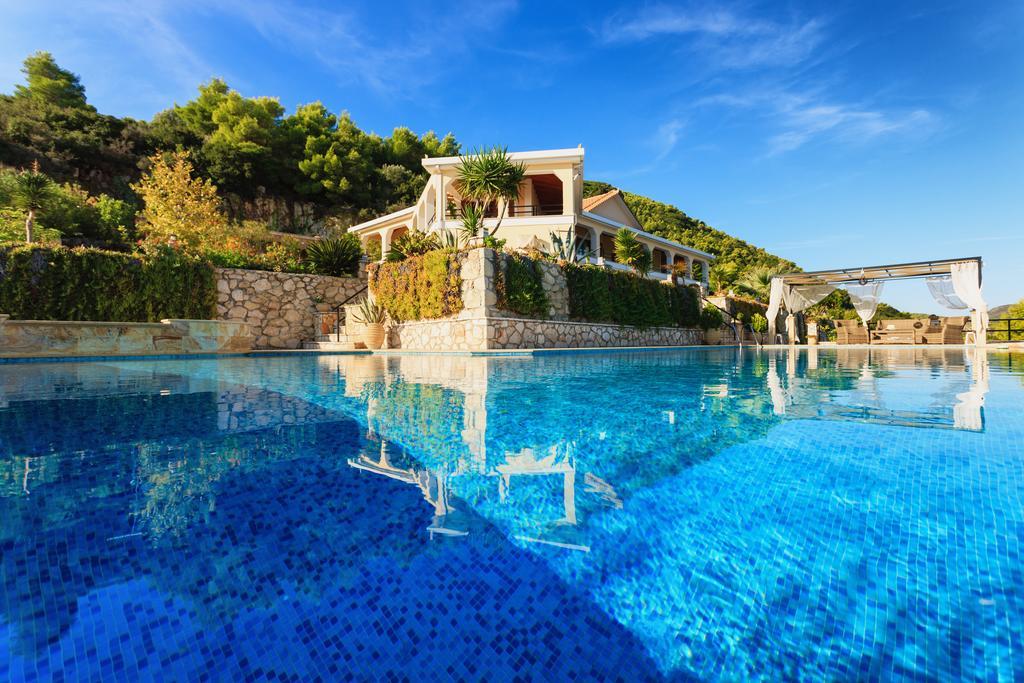 Villa Akros And Suites Keri Luaran gambar